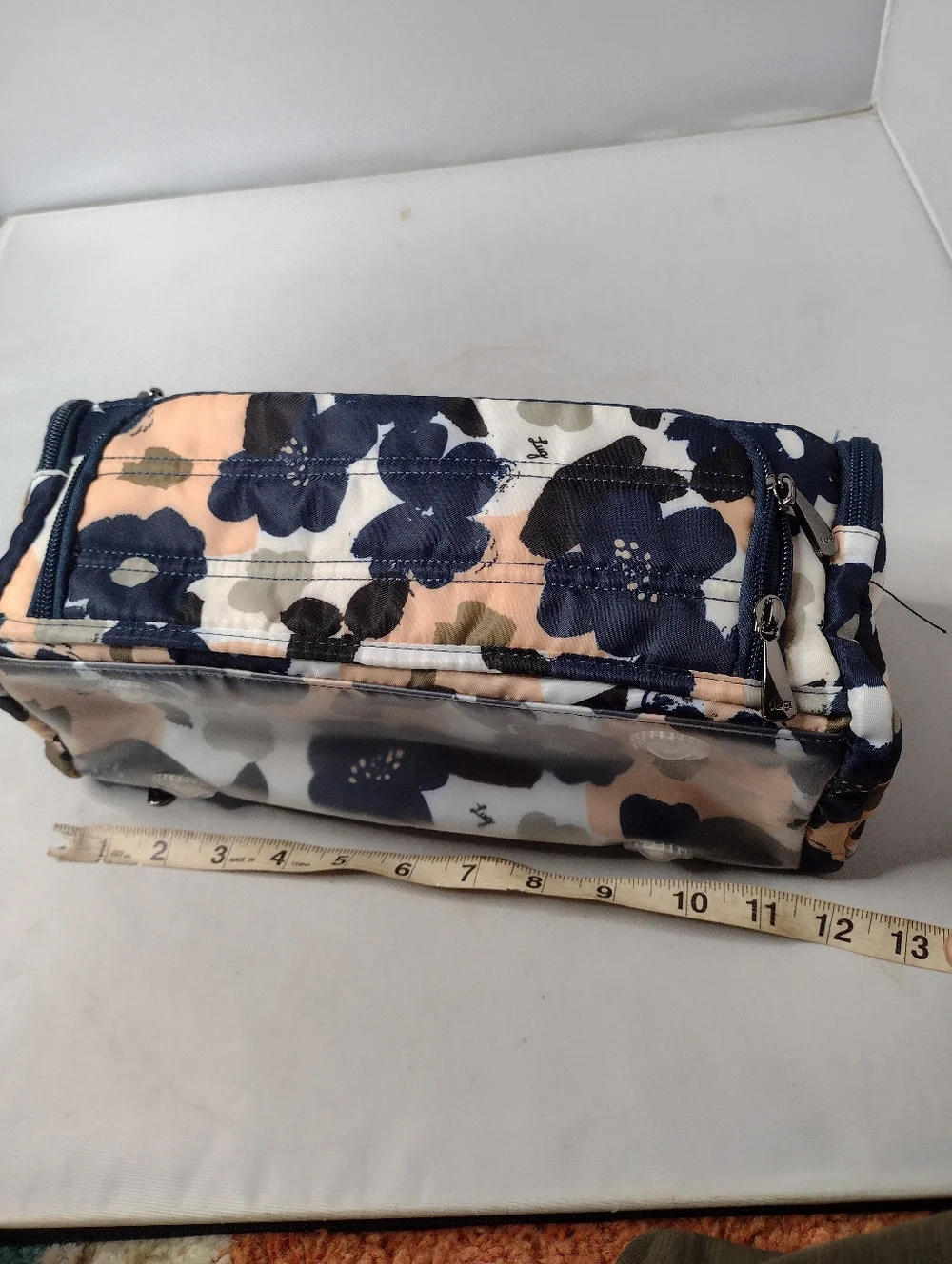 Lug Trolley Cosmetics Train Case  Floral Makeup Travel Toiletry Bag A12